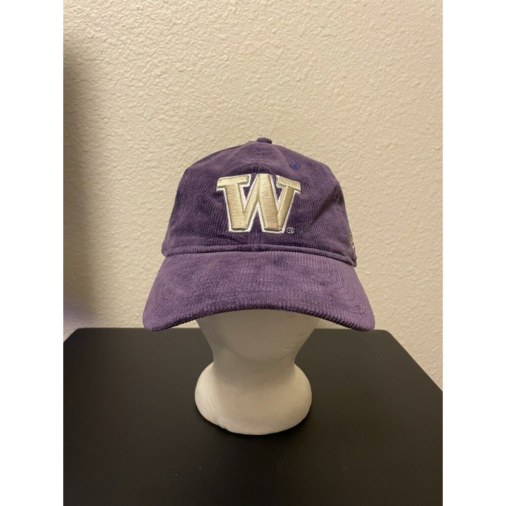 Washington Huskies Corduroy Hat Purple Snapback NCAA College Cap New Era NWOT